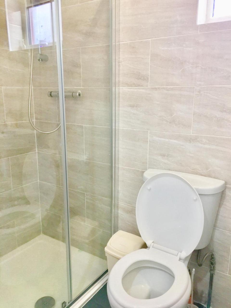 London 2 Bedroom Apartment, Kitchen, Reception And Private Garden Exterior foto